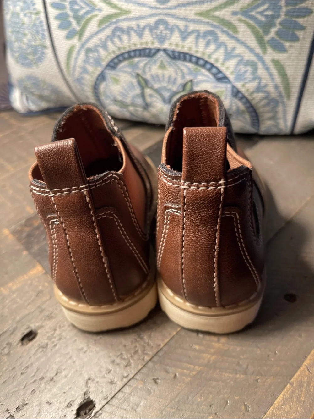 OLD NAVY  Kids Classic Chelsea Brown-Boot Classic Slip-On Style